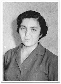 Кривощекова (Сюркаева) Валентина Николаевна